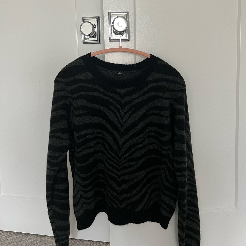 Rails chance zebra sweater - Size: small - Color: black and grey